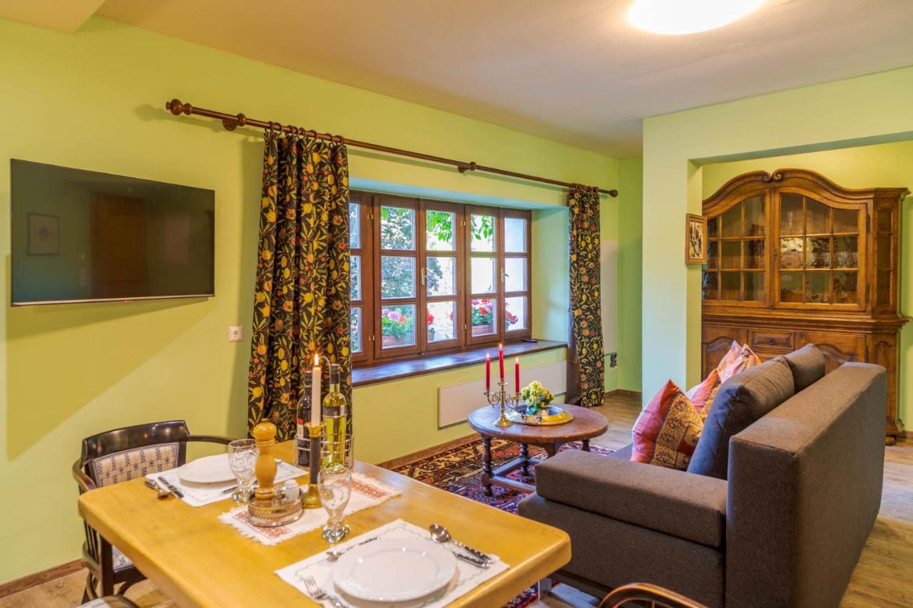 Putzenhof Appartements Großkirchheim Εξωτερικό φωτογραφία