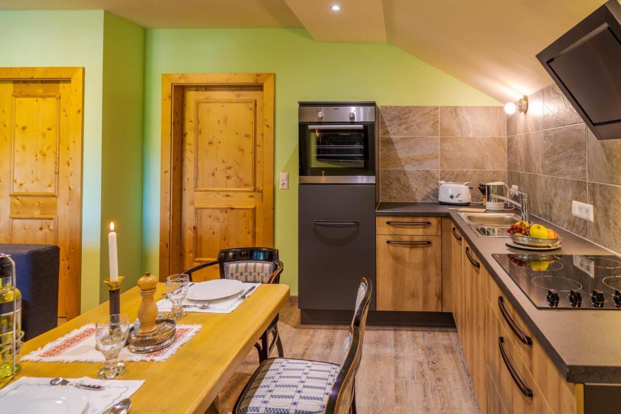 Putzenhof Appartements Großkirchheim Εξωτερικό φωτογραφία