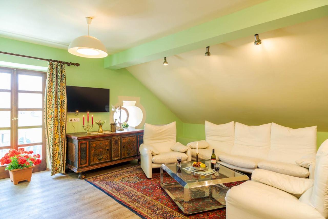 Putzenhof Appartements Großkirchheim Εξωτερικό φωτογραφία